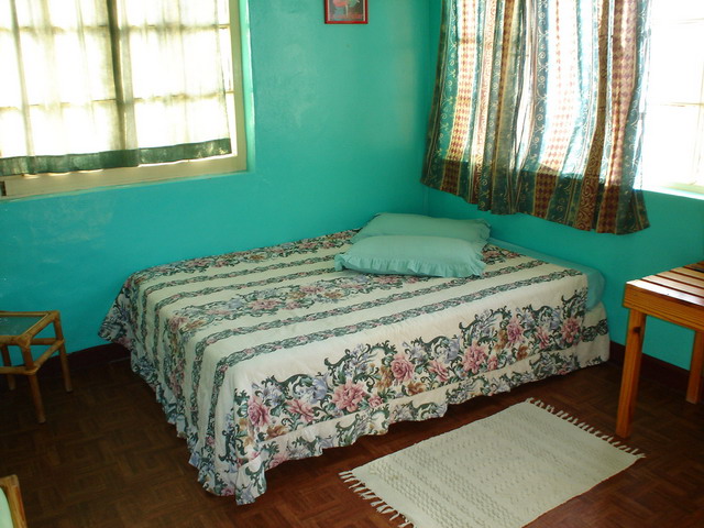 Luderitz Backpackers Lodge Namibia: room