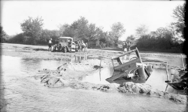 info@namibweb.com stuck in river, circa 1930, Namibia