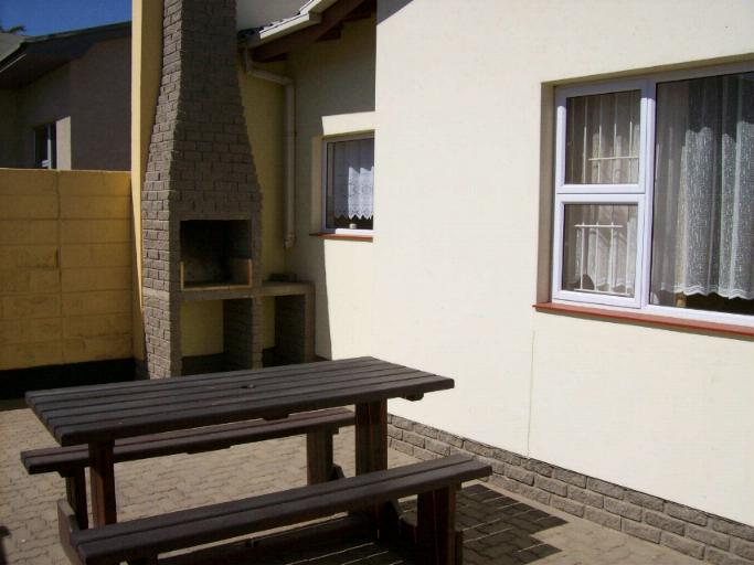 Maggies Self-Catering Flat Swakopmund, Namibia