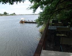 Mahangu Safari Lodge Divundu, Namibia - river side