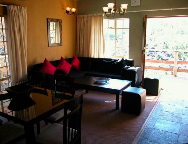 Maliba River Lodge Butha-Buthe, Lesotho: lounge