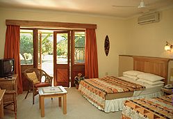 Otjibamba Lodge Namibia room