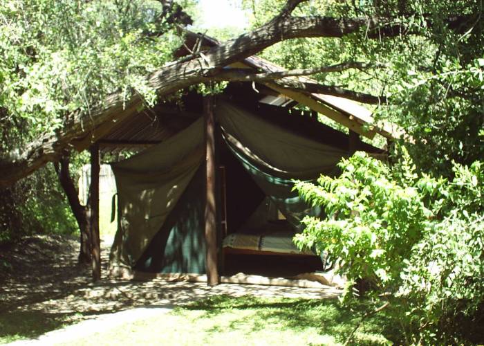 Guma Lagoon Camp Etsha, Ngamiland, Botswana